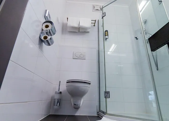 Ξενοδοχείο Arion Airport 4*