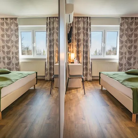 Arion Airport שווכאט