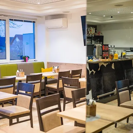 Hotel Arion Airport 4*