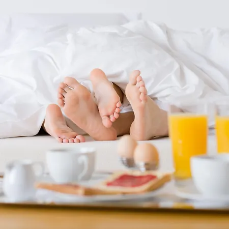 Arion Airport 4* שווכאט