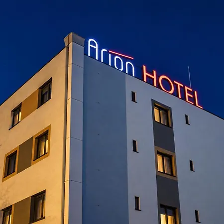 Arion Airport 4*