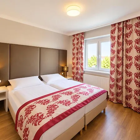 Arion Airport Hotel 4*
